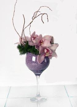  Ankara Beytepe mah. Beypazar online iek gnderme sipari  cam ierisinde 3 adet kandil orkide